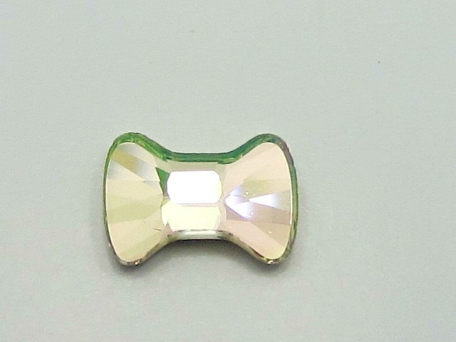 12 pcs. BOW TIE 6x4.5mm LUMINOUS GREEN FLATBACK European Rhinestones